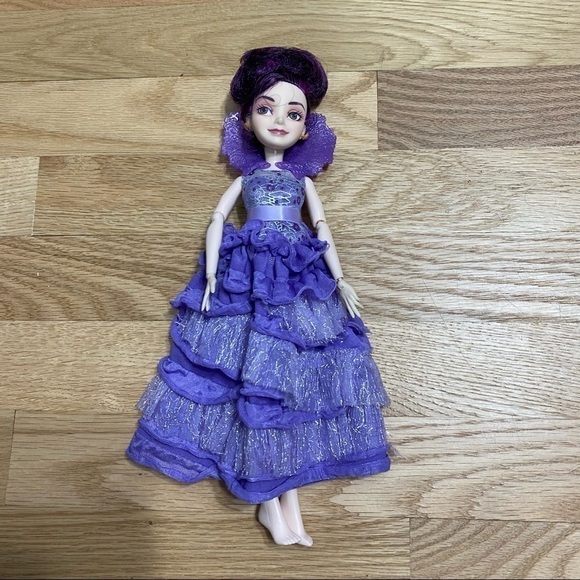 Disney Descendants Coronation Mal Doll Purple Kids Toy - Picture 3 of 5